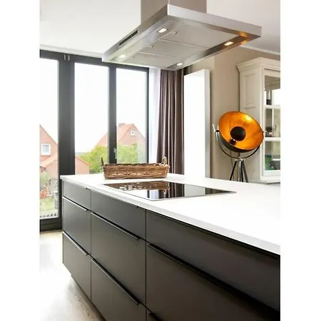 Reethuus Nord Modern Retreat