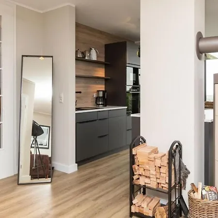 Reethuus Nord Modern Retreat