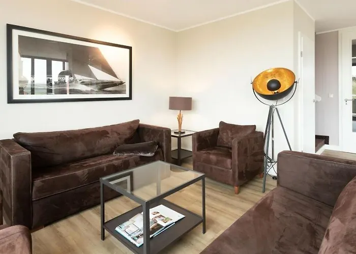 Reethuus Nord Modern Retreat *