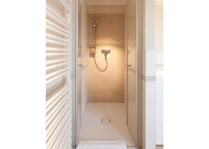 Reethuus Nord Modern Retreat ユイスト