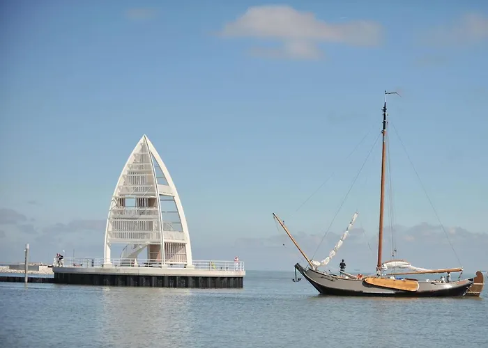 Reethuus Nord Modern Retreat